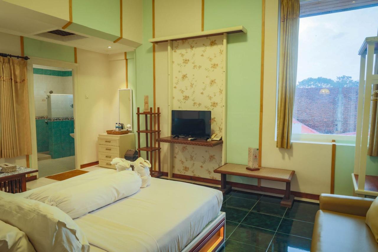 Family Hotel Gradia 2 Batu  Zewnętrze zdjęcie
