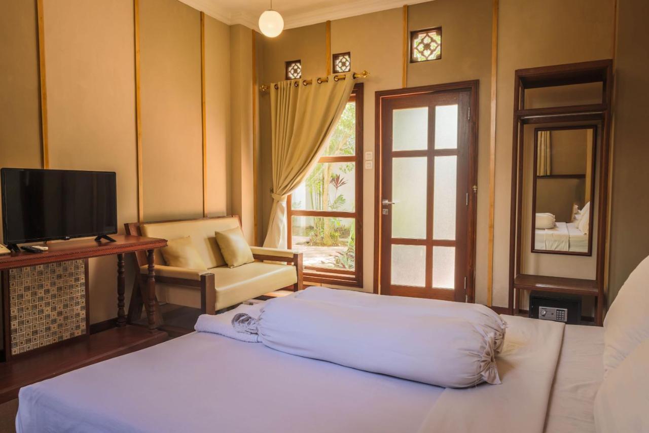 Family Hotel Gradia 2 Batu  Zewnętrze zdjęcie