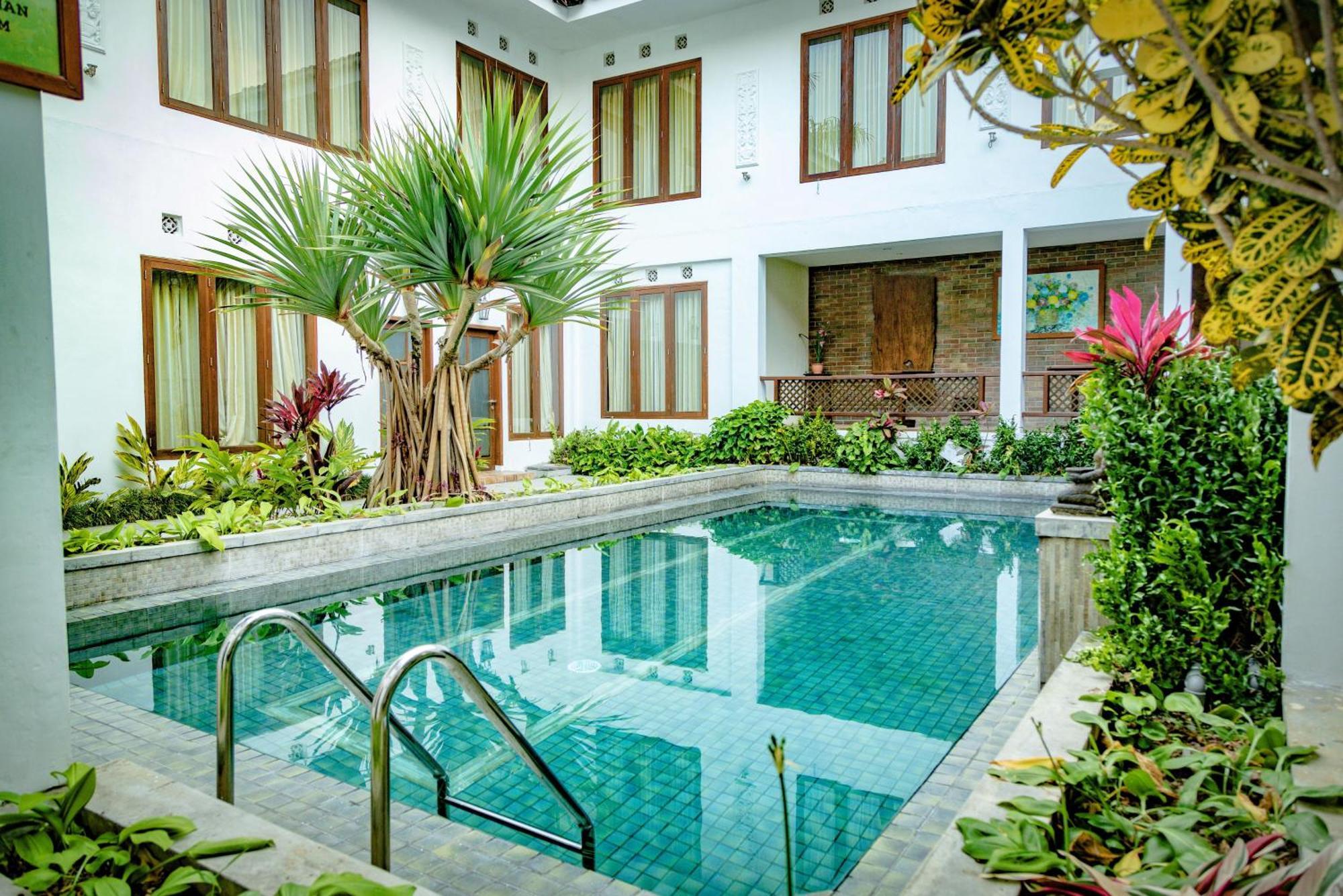 Family Hotel Gradia 2 Batu  Zewnętrze zdjęcie