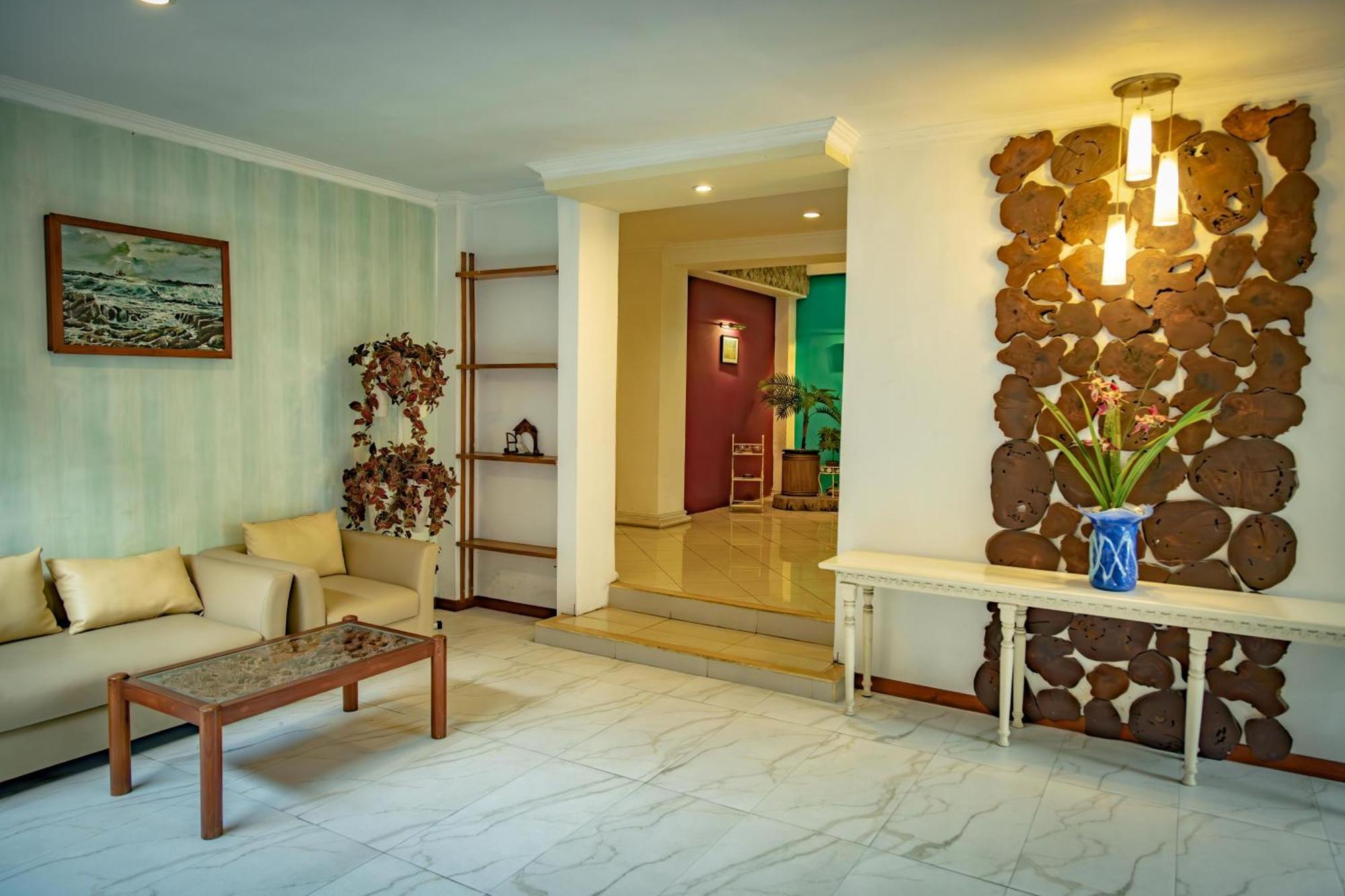 Family Hotel Gradia 2 Batu  Zewnętrze zdjęcie