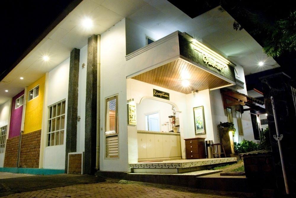 Family Hotel Gradia 2 Batu  Zewnętrze zdjęcie